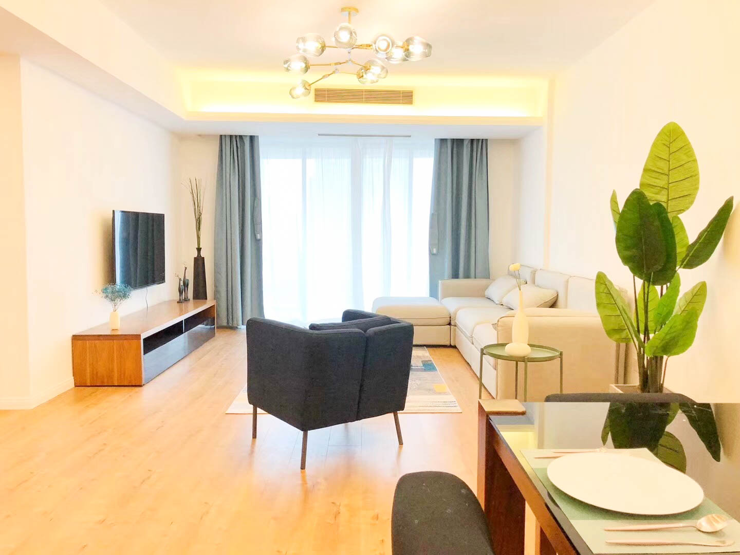 Exquisite Luxury 3 Brs Nr West Nanjing Rd